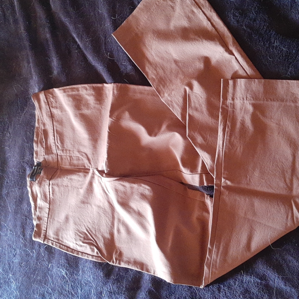 Woman's Le Chateau Dress Pants